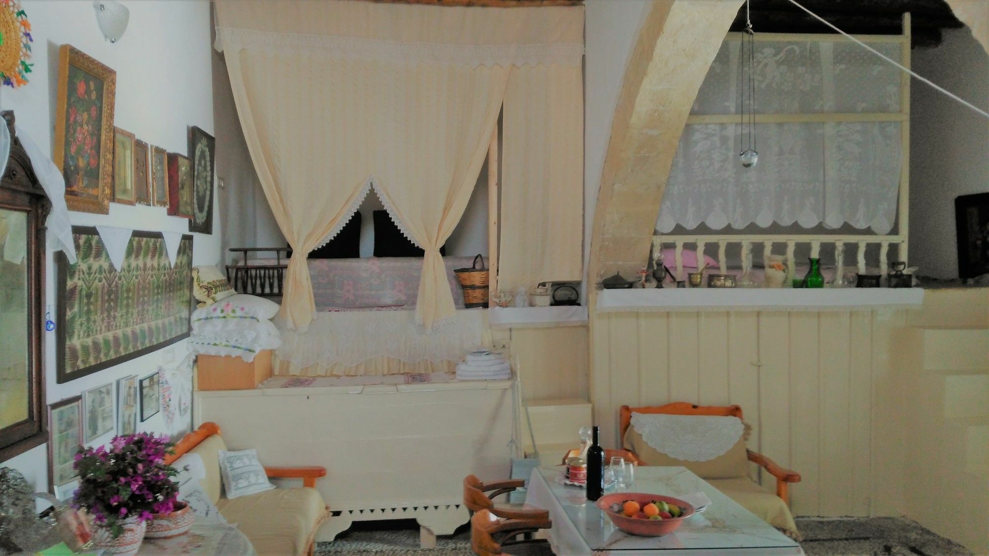 Kamariko Traditional House 아판토우 외부 사진